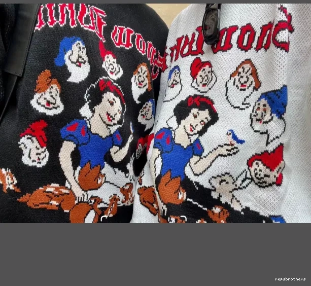 WHITE 24FW SWEATER SNOW Snow White Sweater 0609